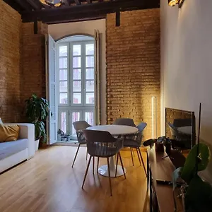 Apartamento Puerta De Alhambra, Málaga